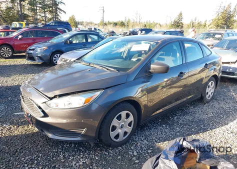 2018 Ford Focus S from USA, damaged, VIN 1FADP3E24JL246936